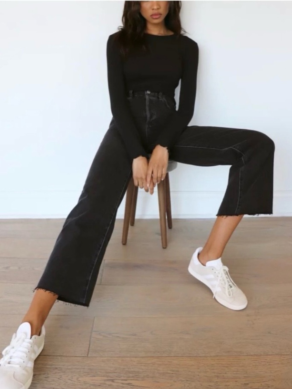 Aritzia Denim Forum The Farrah Wide Leg Jeans Size 25 Organic Cotton Sustainable